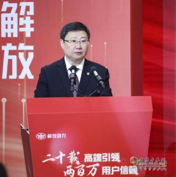 二十載高端引領(lǐng)   奧威第200萬臺奧威產(chǎn)品（6SX）下線