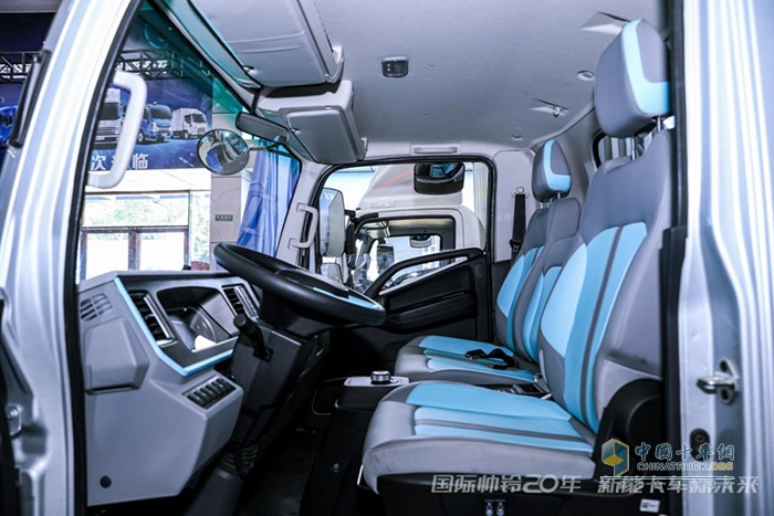 混動(dòng)香在哪里？ 江淮1卡重磅新品帥鈴HS6混動(dòng)輕卡有答案