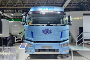 新時代的運(yùn)輸寵兒，解放J6P電動牽引車征戰(zhàn)新能源市場