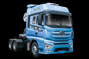 一汽解放新年第一車-J7創(chuàng)領(lǐng)版燃氣重卡“勁擎”領(lǐng)航