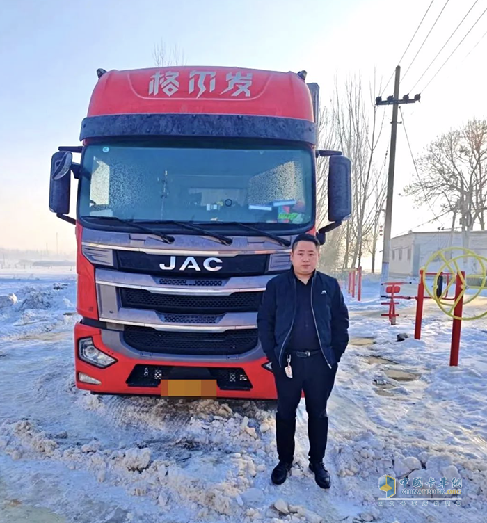 冷鏈生意爆紅火，只因他們都選了格爾發(fā)4×2冷藏車！