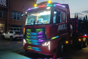 豪沃MAX燃氣車 網(wǎng)紅文利的選擇