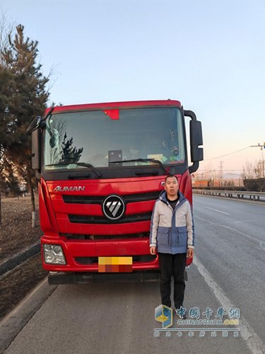 百公里29.9kg！歐曼GTL 460 燃氣車再現(xiàn)新實力 助李經(jīng)理開向成功大道