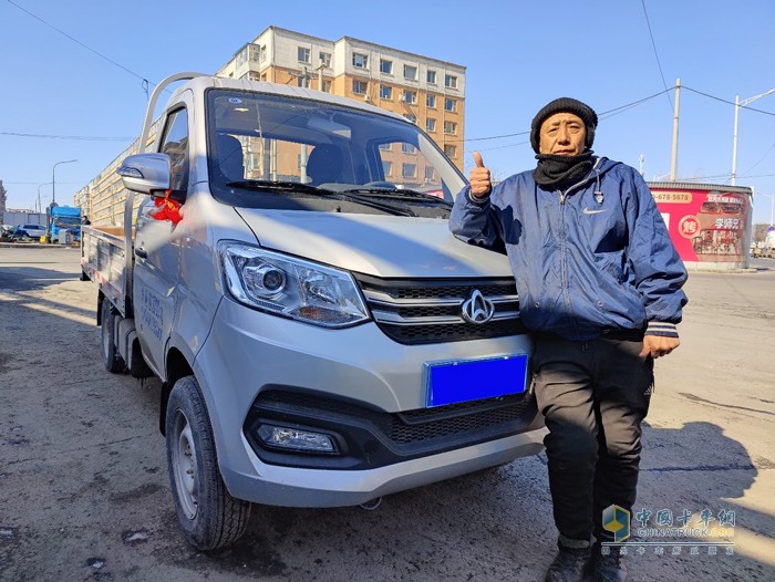 跨越王X1用戶陳洪彥：東北開車十多年最偏愛長(zhǎng)安跨越