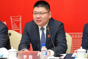 2024年，一汽解放會(huì)走哪些棋？   