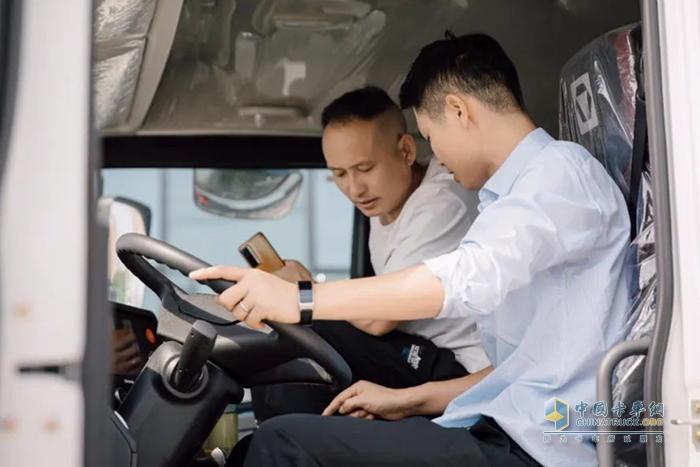 “綠”見安徽！百臺(tái)徐工新能源牽引車強(qiáng)勢(shì)入駐