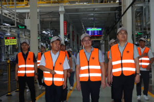 品質(zhì)贏信賴 歐馬可與廣東頭部物流企業(yè)達(dá)成新能源戰(zhàn)略簽約500臺(tái)！