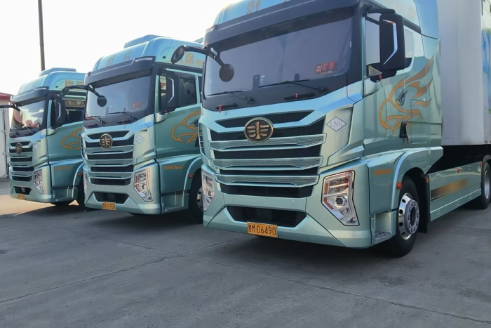 【發(fā)現(xiàn)信賴】單車每年節(jié)省12萬！ 解放鷹途燃?xì)廛嚦烧c(diǎn)物流運(yùn)輸新選擇