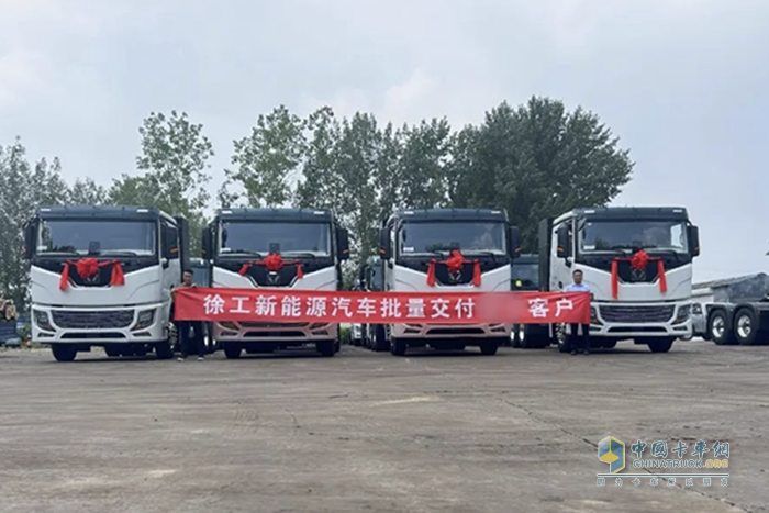 車隊(duì)老板的“致富經(jīng)”：“選擇徐工，就是選擇成功！”