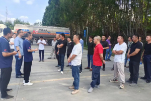 龍擎動力危化車交付，福建市場拓展再添新績