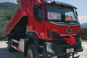 乘龍H5 4X2自卸車，極限挑戰(zhàn)下的創(chuàng)富利器