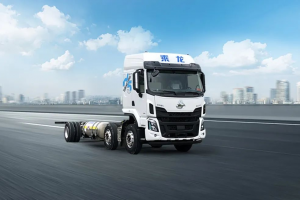 厲害了，乘龍H5 6×2 LNG載貨車！