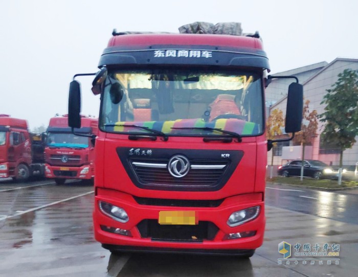 公路上的堅(jiān)守與智慧 韓計(jì)格與東風(fēng)天錦從相識(shí)到相知