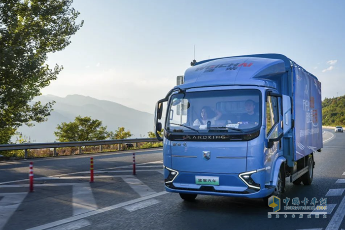大電量 長續(xù)航！藍(lán)擎EHPro156度平臺(tái)純電輕卡擔(dān)起城際運(yùn)輸重任！