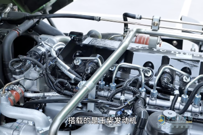 20年玉柴用戶一次購入30臺(tái)新車 玉柴S06讓磷礦運(yùn)輸更輕松