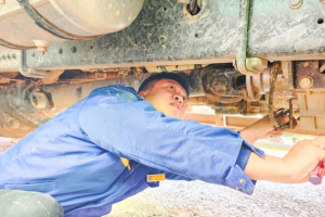 徐工汽車開展復(fù)工巡檢，助力客戶“滿電”出發(fā)！