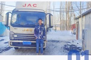 有吳師傅和江淮帥鈴S9，這一車瓜果保鮮甜！