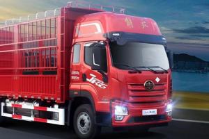 解放青汽JK6 4×2載貨車不語，只一味地賺錢