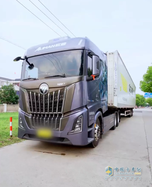 馬師傅：開歐曼銀河7燃氣車跑綠通更有底氣