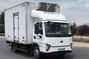 冰河凍氣，極速領鮮：溫向東與零米輕卡冰河冷藏車的突圍路
