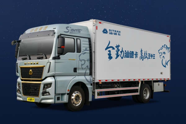 40℃高溫暴擊？看汕德卡G7H冷藏車(chē)如何重新定義“鮮”標(biāo)準(zhǔn)！