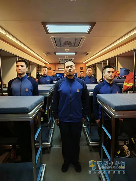 森源鴻馬宿營(yíng)車：為應(yīng)急救援提供堅(jiān)實(shí)保障
