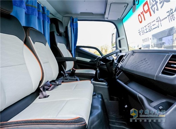 科技為王！看福田汽車新一代三冠王如何續(xù)寫榮光