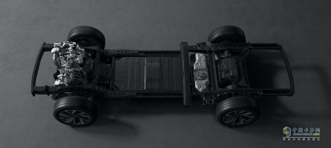 為什么說(shuō)卡車(chē)司機(jī)更適合買(mǎi)混動(dòng)卡車(chē)？飛碟HW5給你答案