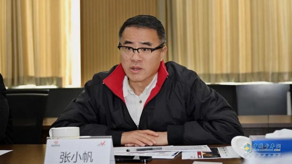 趁著人事調(diào)整以及重卡行業(yè)上行周期的到來，東風(fēng)商用車有望在今年迎來轉(zhuǎn)機(jī)。