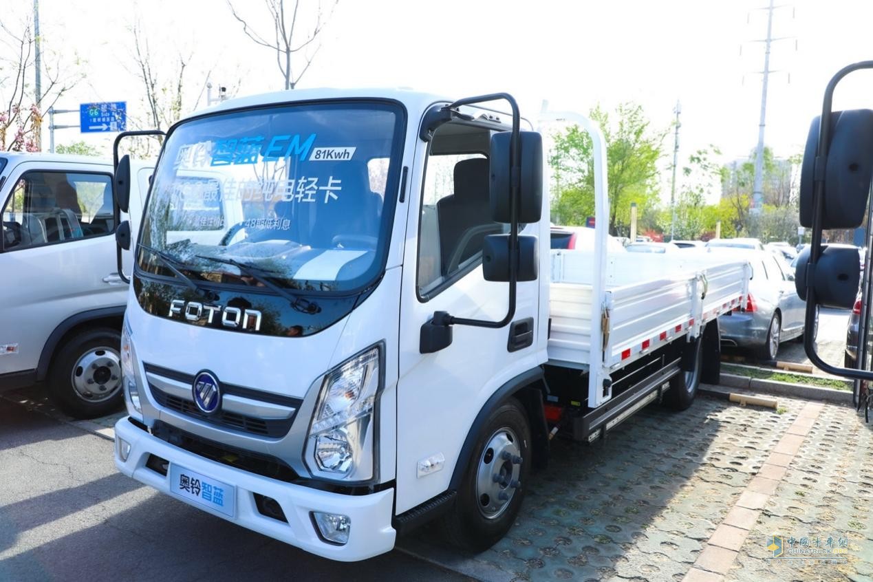 其中，以奧鈴智藍(lán)為代表的新能源銷量同比增長110.3%，表現(xiàn)極為亮眼。