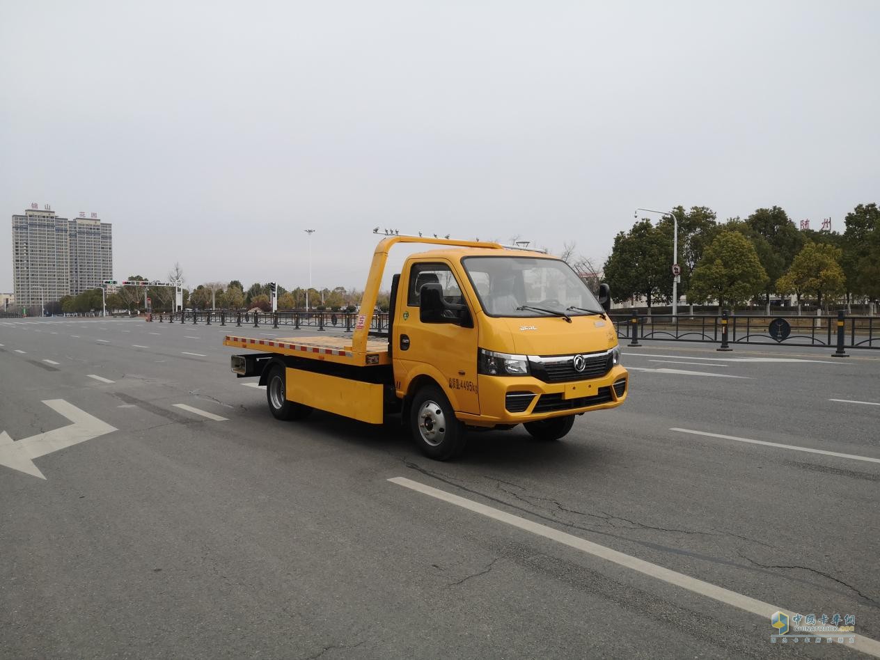 放眼前沿，潛心為功 東風(fēng)輕型車布局藍(lán)牌專用車產(chǎn)品