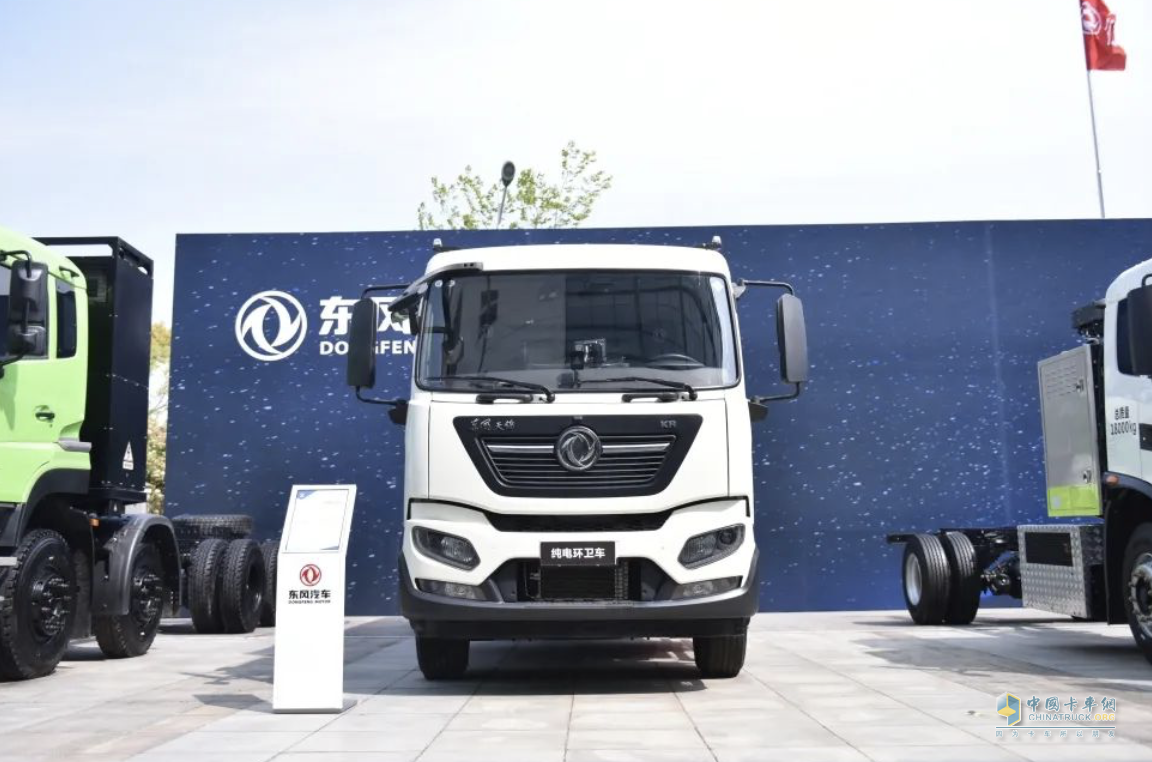 炫酷高能超低碳！快來“種草”東風(fēng)商用車