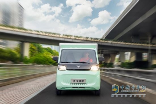 末端城配車怎么選？北汽雷馳新能源MINI卡好看又好開