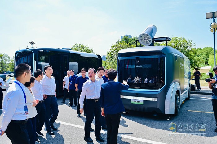 東方風起 向新躍遷 東風股份黑科技悉數(shù)亮相第九屆東風科技周