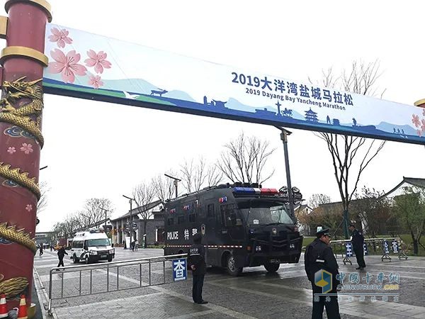森源鴻馬通信指揮車：多場(chǎng)景 “智慧中樞”，守護(hù)安全與秩序