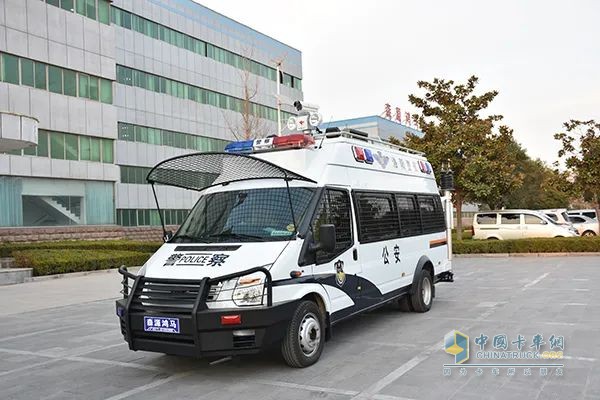森源鴻馬無人機(jī)指揮車：創(chuàng)新設(shè)計(jì) 滿足多元需求