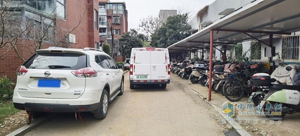 福田卡文樂福：解鎖城配“新玩法”，女司機(jī)百公里場景實(shí)測