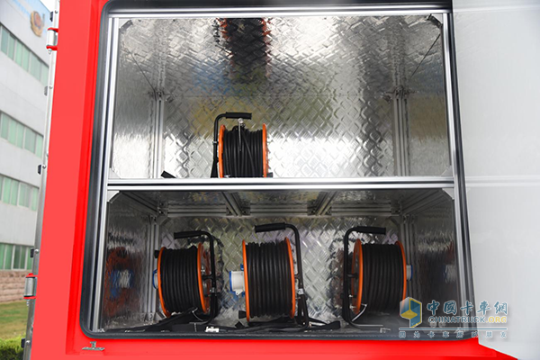 森源鴻馬發(fā)電照明車助力城市應急照明保障