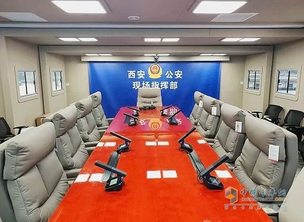 森源鴻馬雙拓展通信指揮車助力警務(wù)高效升級