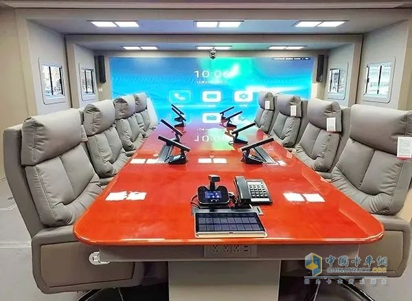 森源鴻馬雙拓展通信指揮車助力警務(wù)高效升級