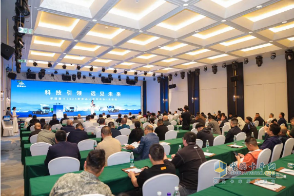 批量簽售！宇通重卡2025款新品閃耀長治