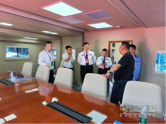 森源鴻馬閃耀第十二屆警用裝備博覽會：詮釋“移動通信指揮車平臺智能制造者”實力