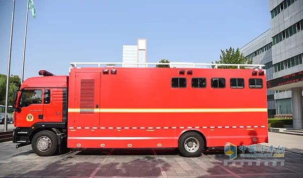 森源鴻馬衛(wèi)生間車：應急保障的移動 “貼心站”