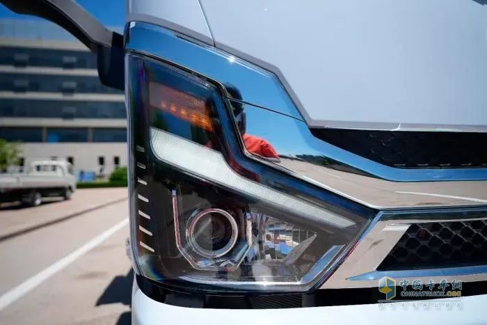 時代瑞沃金剛ES3-EV,城市渣土運(yùn)輸,純電自卸車