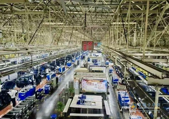 東風(fēng)柳汽以智能制造引領(lǐng)車身技術(shù)革新 打造安全出行新標(biāo)桿
