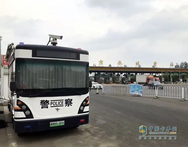 平安不落幕！森源鴻馬移動警務(wù)室以科技之盾守護北京街頭煙火氣