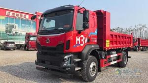 乘龍M3 4×2極限自卸車：礦場運(yùn)輸新標(biāo)桿