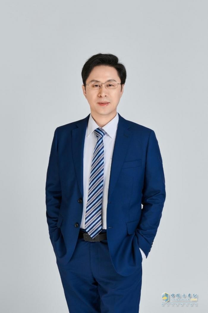 林長波升任東風柳汽總經(jīng)理，乘龍新能源轉(zhuǎn)型迎來新篇章
