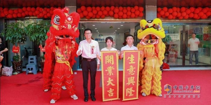 渠道深耕，全新啟航—好用生態(tài)平臺(tái)溫州龍港鼎千旗艦店盛大開業(yè)