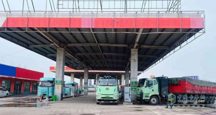 全國(guó)首條800公里電動(dòng)重卡跨省干線充電網(wǎng)貫通！開(kāi)啟零碳物流新時(shí)代